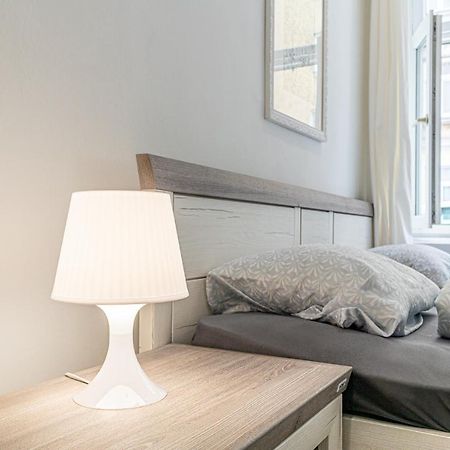9 Min From City Center - Lovely Studio Near U1 Reumannplatz Wien Eksteriør bilde