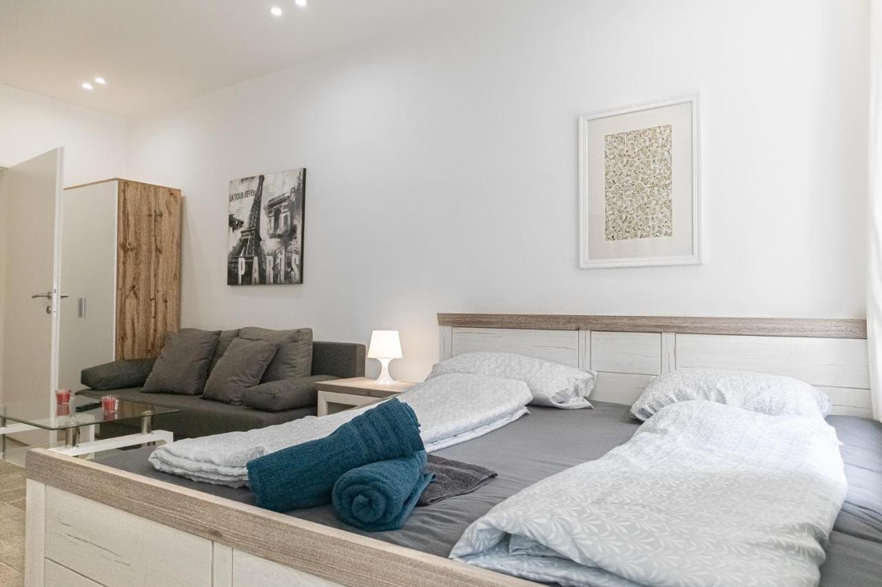9 Min From City Center - Lovely Studio Near U1 Reumannplatz Wien Eksteriør bilde