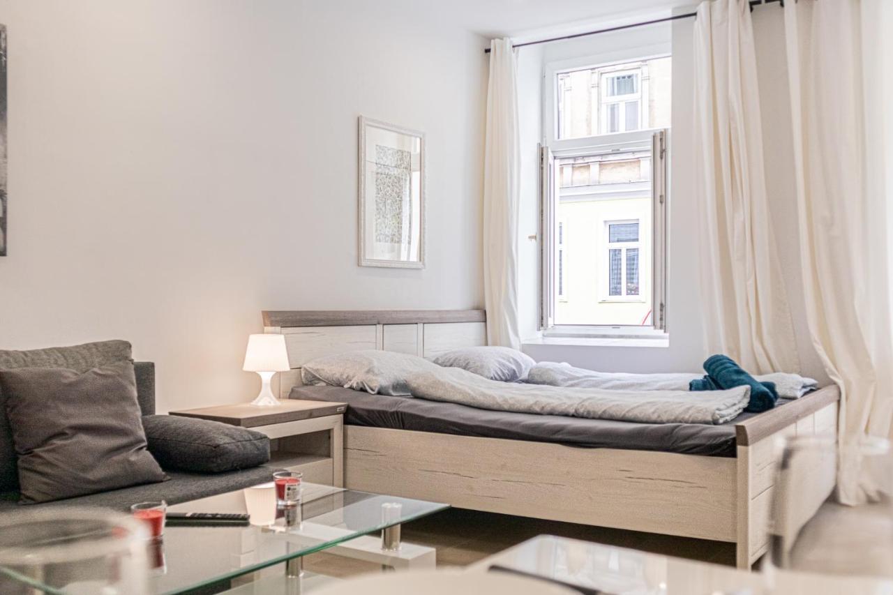 9 Min From City Center - Lovely Studio Near U1 Reumannplatz Wien Eksteriør bilde