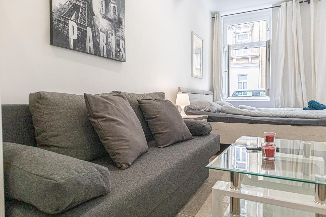 9 Min From City Center - Lovely Studio Near U1 Reumannplatz Wien Eksteriør bilde