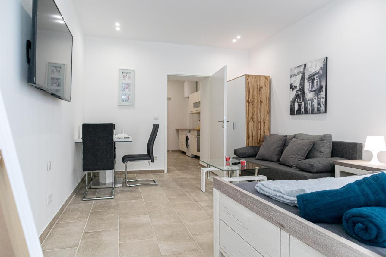 9 Min From City Center - Lovely Studio Near U1 Reumannplatz Wien Eksteriør bilde